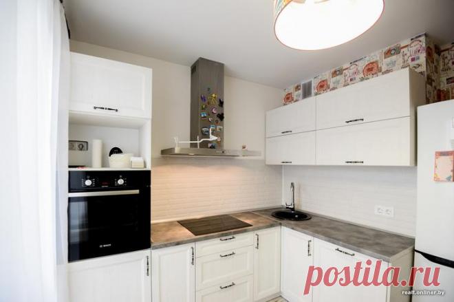 Отказались от социальной отделки «однушки» и уложились в меньший бюджет Со слов автора. Квартиру мы начали строить в апреле 2015 года. По ходу стройки появилась возможность отказаться от отделки. Конечно, заехать в квартиру хотелось как можно быстрее, да и с ремонтом мы н...