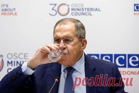 Председатель ОБСЕ оценил роль России в организации. Принцип всеобщего консенсуса без согласия со стороны России не будет работать в Организации по безопасности и сотрудничеству в Европе (ОБСЕ). Об этом заявил председатель организации, глава МИД Северной Македонии Буяр Османи. По его мнению, подобные дискуссии об исключении России «исчерпали себя».