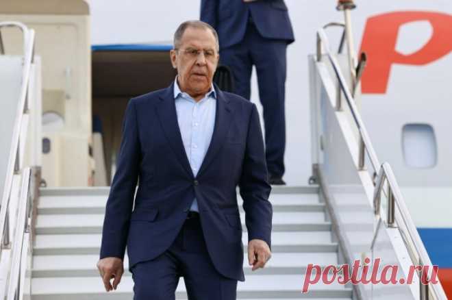 Лавров посчитал хамским заявление Валтонен о «плате» россиян за Украину. Он назвал главу МИД Финляндии неопытным дипломатом.