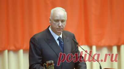 Глава СК поручил возбудить дело из-за осквернения памятника воинам в Болгарии. Председатель Следственного комитета России поручил возбудить уголовное дело из-за осквернения памятника на братской могиле советских солдат в Болгарии. Читать далее