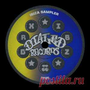 VA - Drx Ibiza Sampler '25 [DRXIBZ25] - HypeDJ.top