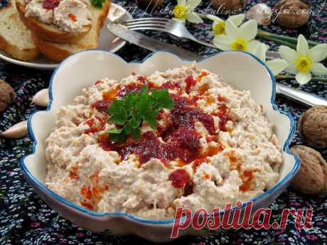 Курица по-черкесски (Çerkes tavuğu)
