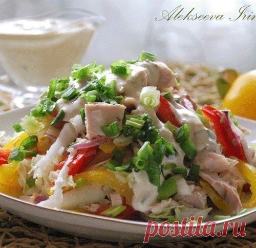 САЛАТ "КУРОЧКА-СНЕГУРОЧКА"