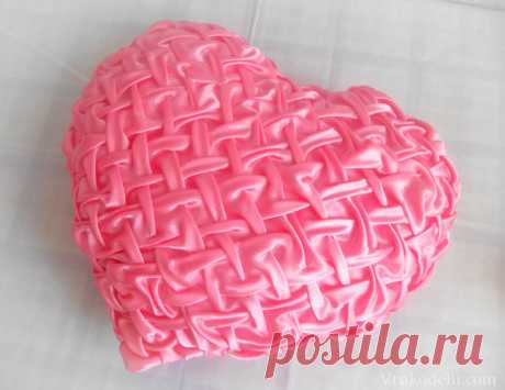 1 - ПОДУШКА-СЕРДЕЧКО В ТЕХНИКЕ "БУФЫ"