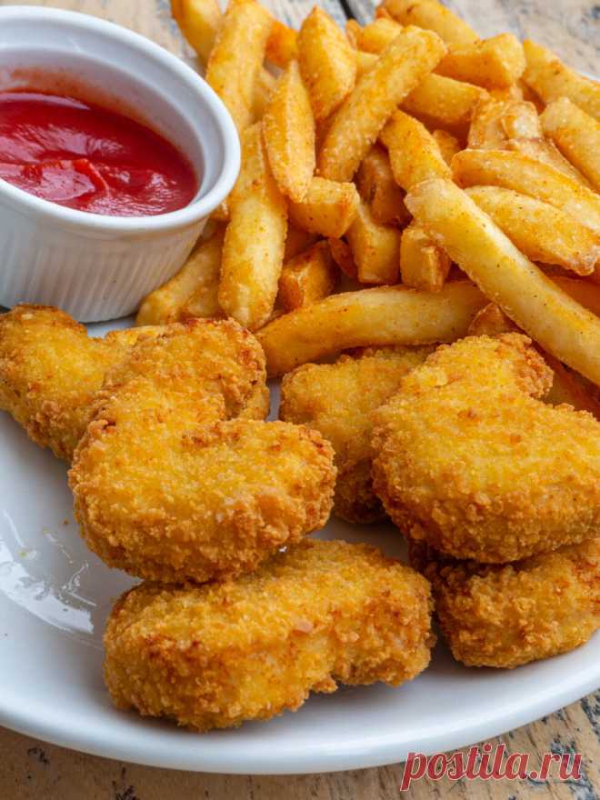 Куриные наггетсы с картофелем фри и томатным соусом рецепт с фото пошагово