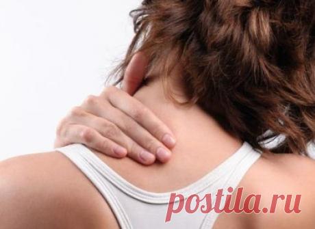 Лечение боли в шее и плече справа или слева отдающей в руку