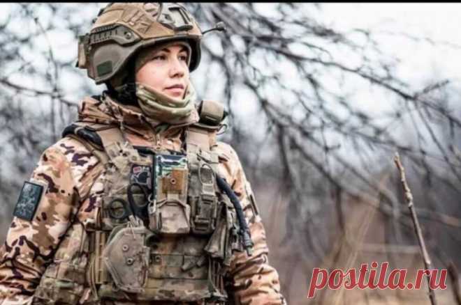 Попали в голову. Орденоносная снайперша ВСУ «Виски» уничтожена у Авдеевки. Группа ликвидированной украинской снайперши Екатерины Шинкаренко была брошена прикрывать отход ВСУ из Авдеевки без возможности эвакуации.