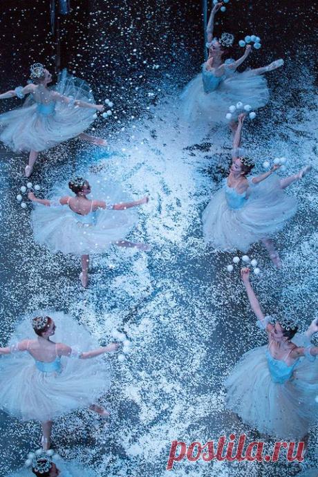 Behind the Scenes of 'The Nutcracker' Ballet - New York City Ballet's Production of 'The Nutcracker'