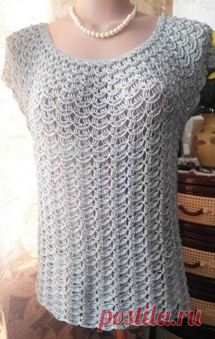 Вяжем ажурный топик крючком