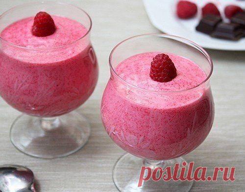 Клюквенный мусс с манкой - нежный, красивый, вкусный и при этом совершенно постный десерт, не содержащий ни капли жира. - МирТесен
