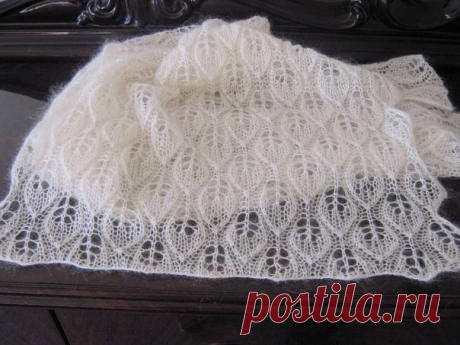 Палантин узором "листья". Спицами. Схема узора. / Обсуждение на LiveInternet - Российский Сервис Онлайн-Дневников