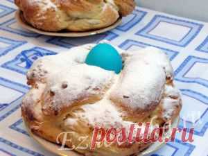 Кулич «Козунак» (болгарская кухня) |
