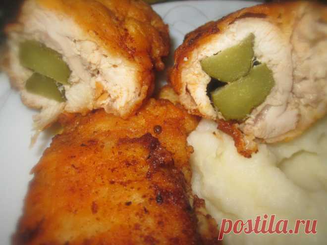 ОГУРЧИКИ «ПО-АМУРСКИ»  Танцы от плиты и до компа !!!
ИНГРЕДИЕНТЫОтбивные из свинины или курицы — произвольное кол-воГорчица столовая — произвольное кол-воЧеснок — примерно по 1 зубку на каждую отбивнуюОгурцы квашеные или м…