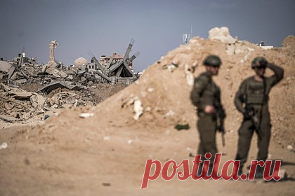 В Израиле допустили массированную атаку с востока на фоне ударов по Ирану