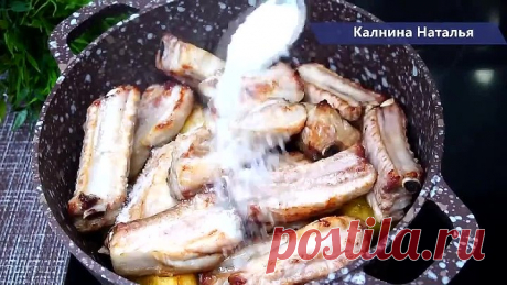Попробовав раз это блюдо Вы будете готовить его всегда! Вкуснейшая Золотистая картошечка с мясом.