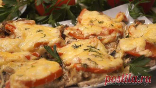 Божественно вкусное МЯСО! Невероятно сочное! Мясо по-французски. Такой рецепт понравится всем любителем мясных блюд. Мясо невероятно сочное и очень вкусное. Думаю, что у каждой хозяйки имеется свой рецепт мяса по-французски, но я хочу поделится ...