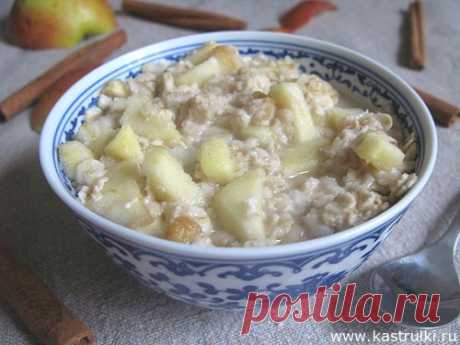 Овсяная каша с яблоком и корицей | Кастрюльки.ру