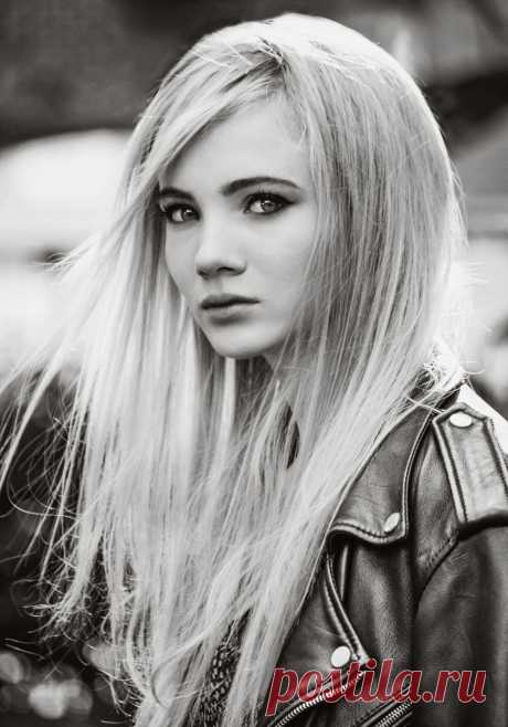 Фрейя Аллан