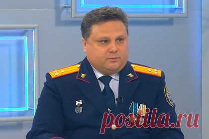 Бывшего заместителя главного следователя Хакасии задержали. Сотрудники правоохранительных органов задержали бывшего заместителя начальника Следственного комитета России (СКР) по Хакасии Вячеслава Павина. Задержание не связано с работой Павина в СКР. Уголовное дело в отношении мужчины пока не возбуждено. Экс-заместителя главного следователя задержали в ночь на 20 января.