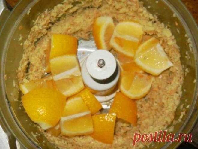 2 рецепта от отложения солей — будете летать, как в юности Лимон, петрушка и мед Избавиться от отложения солей поможет мочегонное средство, изготовленное на основе лимонов, петрушки и меда. Для его изготовления 250 граммов корней петрушки и 250 граммов лимонов перекручивают через мясорубку вместе с цедрой...