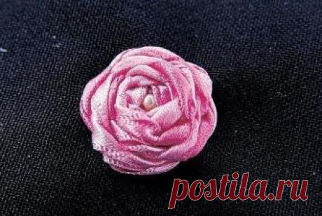 Вышиваем розочку