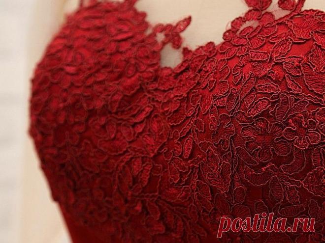 Сексуальный тёмный красный короткая Mini кружево ну вечеринку платье длинный рукав атлас пром платье бальное платье возвращения на родину платья купить на AliExpress