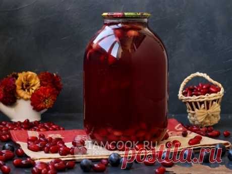 Компот из тёрна и кизила на зиму — рецепт с фото Очень вкусный компот из двух терпких ягод - тёрна и кизила - разнообразит ваше меню в зимний период.