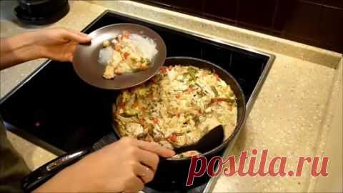 Рагу из куриной грудки с фунчозой и овощами | Четыре вкуса