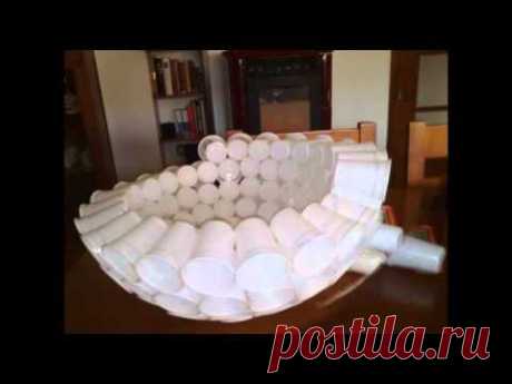Muñeco de nieve con vasos plásticos.avi