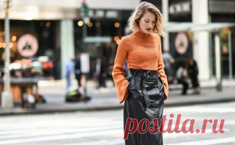 С чем носить кожаную юбку: сезон 2023 | Style-avenue