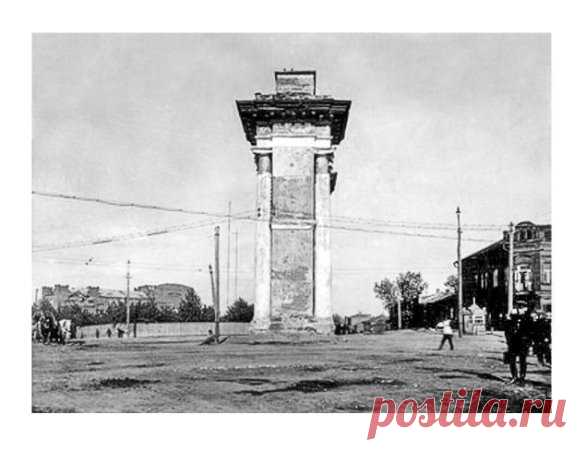 1932 год. Курск. А вот вам и точное расположение Московских ворот.