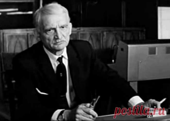 10 февраля 1962 года, на мосту, разделяющем ФРГ и ГДР, состоялся обмен советского разведчика-нелегала Рудольфа Абеля на сбитого над СССР американского летчика Фрэнсиса Пауэрса. Абель мужественно вел себя в заключении: он не раскрыл противнику ни одного, даже мельчайшего эпизода своей работы, и его до сих пор помнят и уважают не только в нашей стране, но и в США.