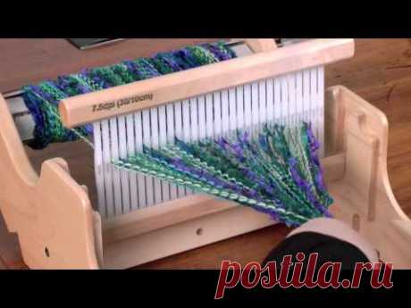 Weaving on the SampleIt Loom - YouTube