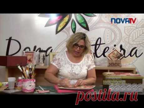 Dona Arteira com Você 25 - Caixa Dama, ScrapDecor e Renda de Biscuit sobre Esponjado