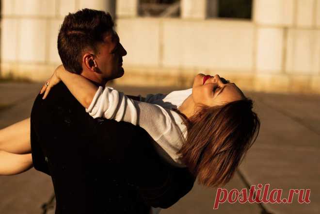 Какая одна женская черта привлекает и привязывает умных мужчин | Психология | Яндекс Дзен