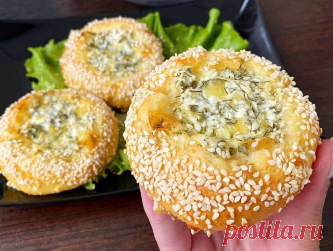 ღБулочки с чесноком и зеленью