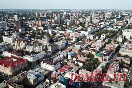 Жители российского города пожаловались на коричневую жижу