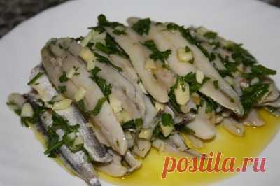 Boquerones en vinagre(килька в уксусе)