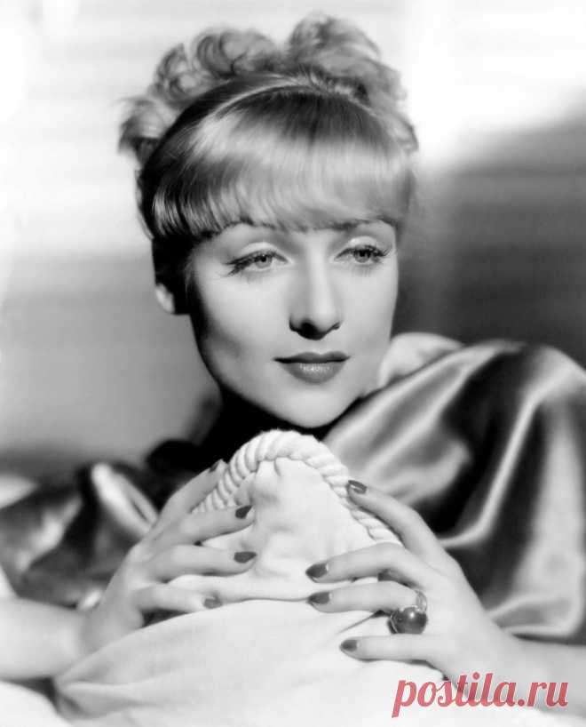 Кэрол Ломбард (Carole Lombard)
- 6 октября, 1908
 • 16 января 1942