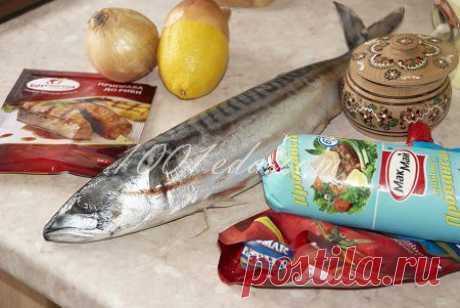 Запеченная скумбрия - Простые рецепты Овкусе.ру