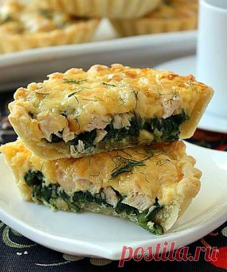 Киш с курицей и шпинатом. Рецепты и фото. Как приготовить Киш с курицей и шпинатом -