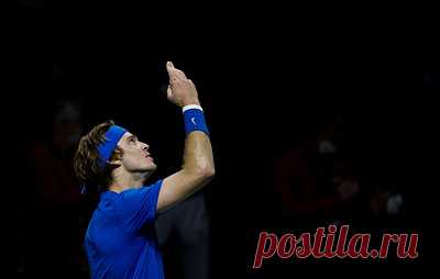 "Самый успешный год". Cборная России выиграла Кубок Дэвиса, повторив успех женской команды. В 2021 году россияне выиграли золото и два серебра Олимпиады, Кубок Билли Джин Кинг и Кубок Дэвиса