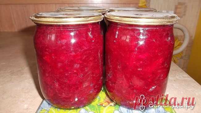 Закуска из свеклы с баклажанами.