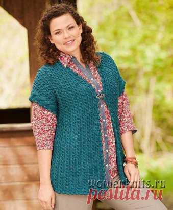 Жилет спицами со сплошным узором из кос
Описание: http://womanknits.ru/vyazanie-dlya-zhenshchin/bezrukavki-zhilety/zhilet-spicami-so-sploshnym-uzorom-iz-kos