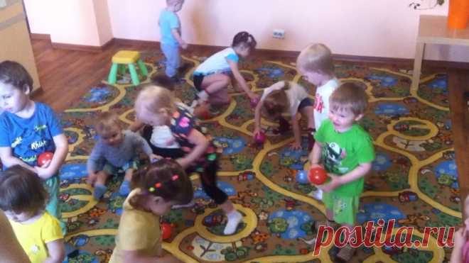 Дети очень любят танцевать :)