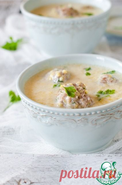 Кукурузный густой суп с фрикадельками в мультиварке.