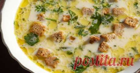 Нежный сырный суп с шампиньонами и сухариками. Просто и безумно вкусно! Изысканное блюдо из подручных ингредиентов!