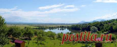 А живем - то мы в сказочном краю!