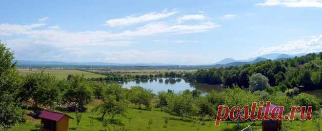 А живем - то мы в сказочном краю!