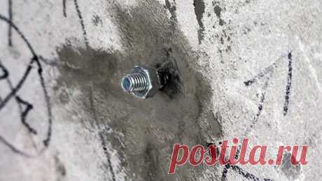 Какой крепеж выбрать для пено-газобетона. Самодельный анкер Газо- и пеноблоки плохо держит крепеж для бетона и кирпича – дюбель-гвозди, анкеры, шурупы и т. д. Это связано с тем, что пористые материалы не выдерживают точечных нагрузок. Но, высверливая в них конусные отверстия и, заполняя прочными растворами, можно добиться надежного усиления крепежа для